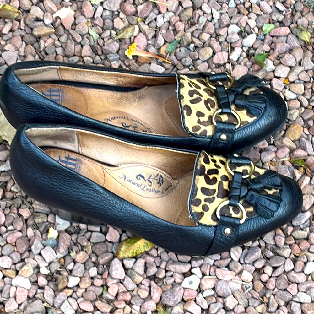 Sofft Leather Animal Print Tassel Heels Size 6